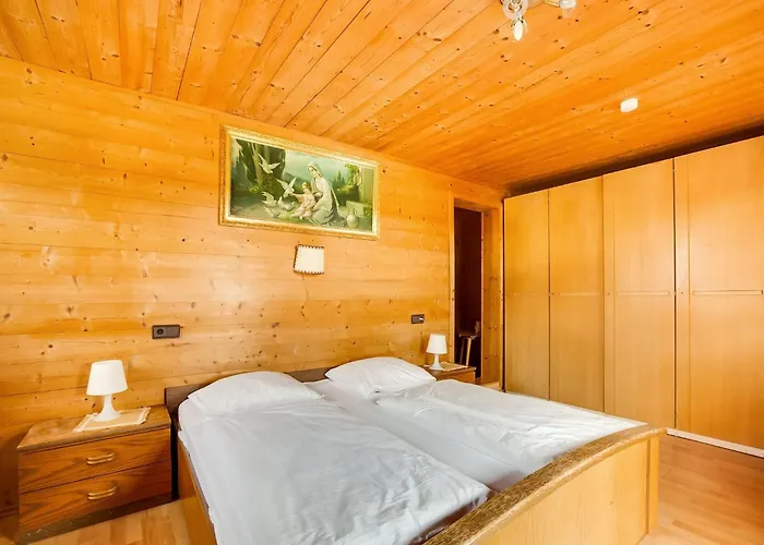 In Near Thurn Pass Skiing 펜션 *